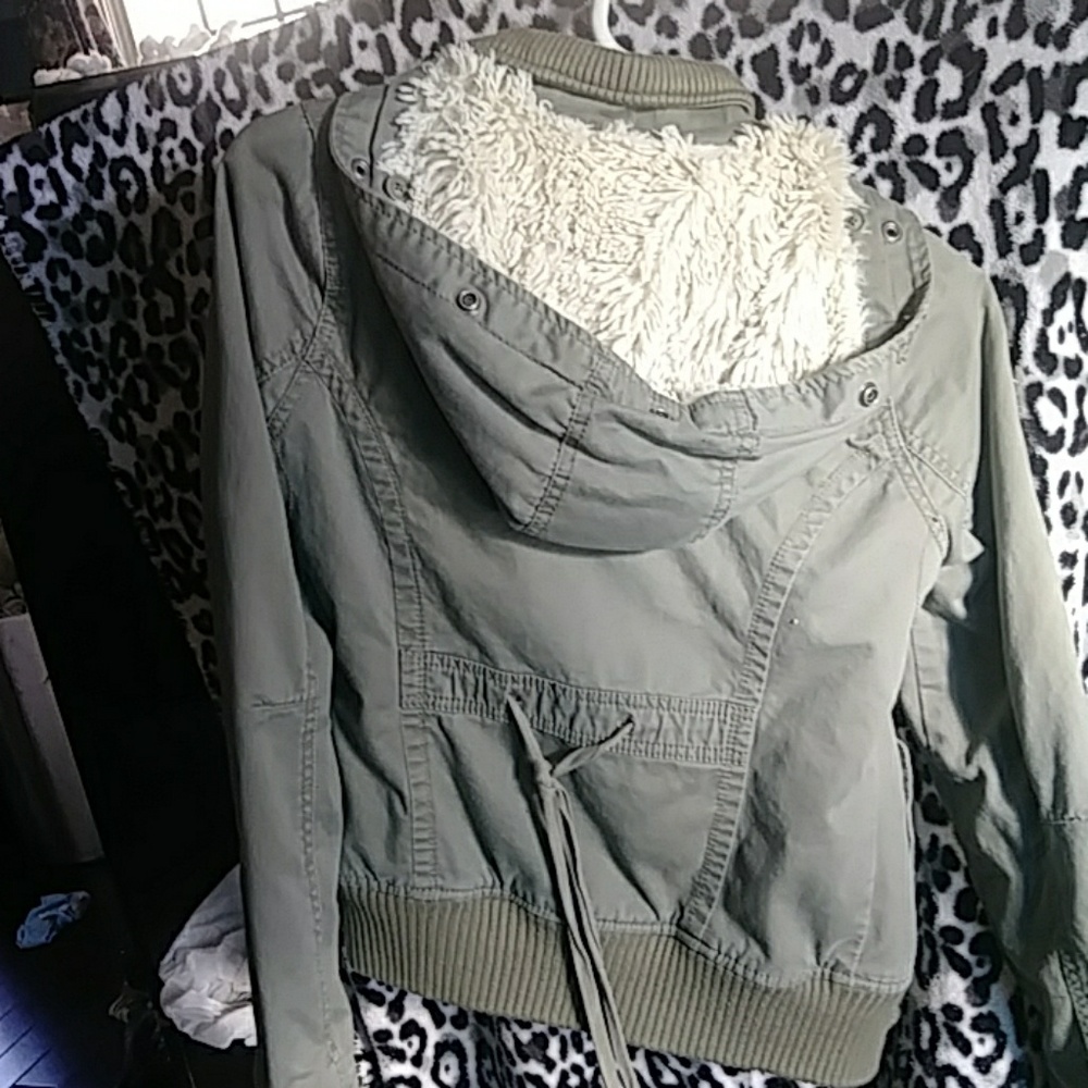 Coat - Picture 3 of 3